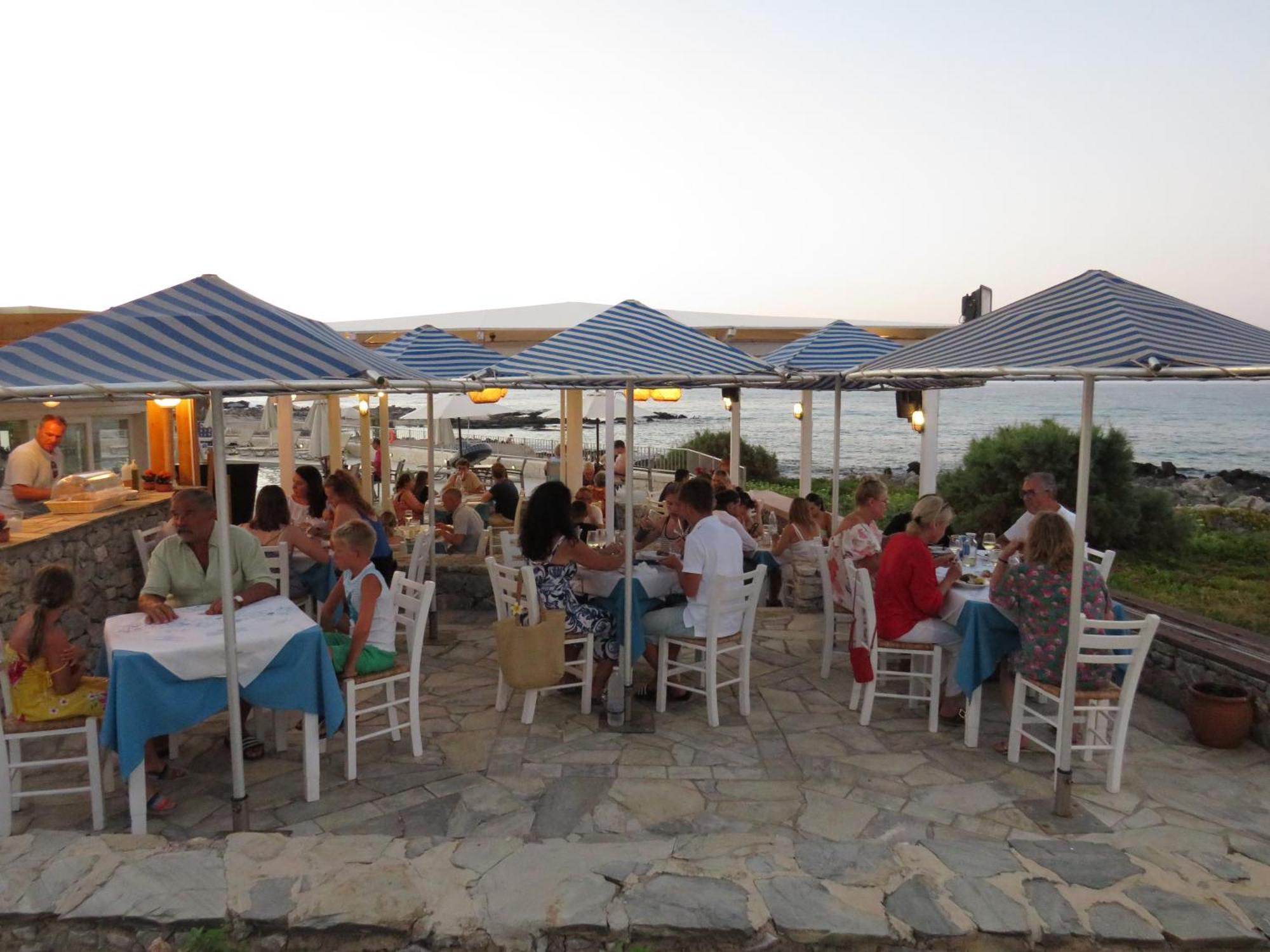 Blue Beach Villas Apartments Stavros  Exterior photo