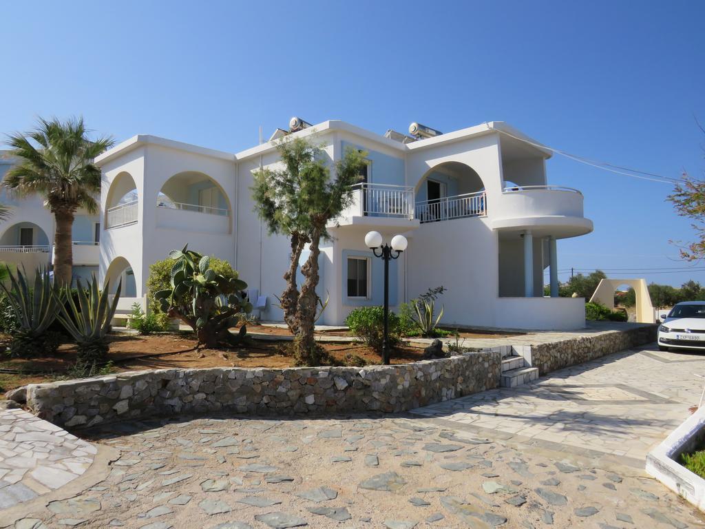Blue Beach Villas Apartments Stavros  Exterior photo