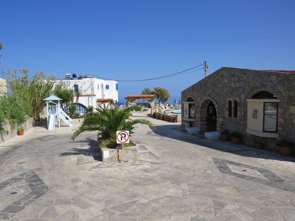 Blue Beach Villas Apartments Stavros  Exterior photo