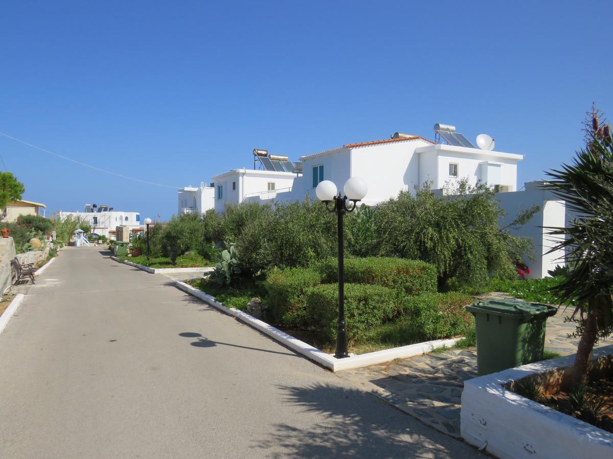 Blue Beach Villas Apartments Stavros  Exterior photo